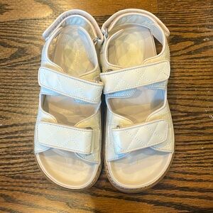 Tony Bianco HIRANNI VANILLA SHEEP NAPPA sandal Size 36